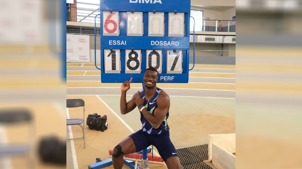 Hugues Fabrice Zango sets a new World Indoor Triple Jump record