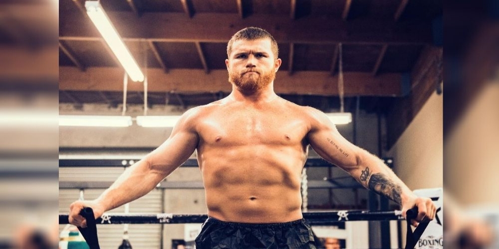 Canelo Álvarez set to return to ring & fight Callum Smith on December 19