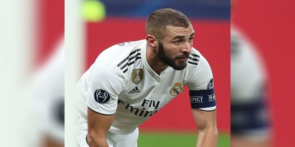 Karim Benzema led Real Madrid to Round 16 in Champions League