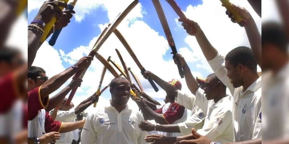 Brian Lara’s smooth 400* runs made him the highest scorer