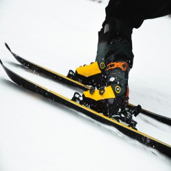 Alpine Skiing - Boots