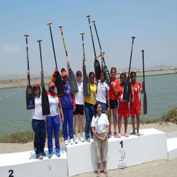 Women’s Canoe in Bolivarian Games