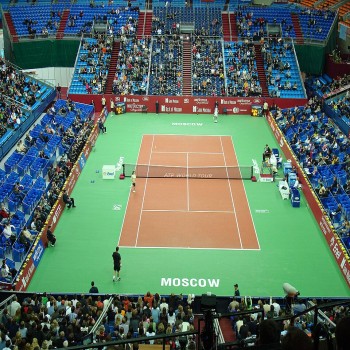 Match Marat Safin vs Nikolay Davydenko at 2009 Kremlin Cup in Moscow.