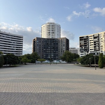 Abandoned facilities of the old Valencia race track