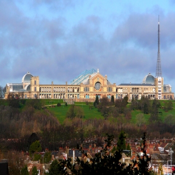 Viewed from the south in 2007