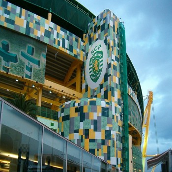 Alvalade XXI Stadium, Exterior with Logo of Sporting Club of Portugal, day of the game Sporting VC Shakhtar