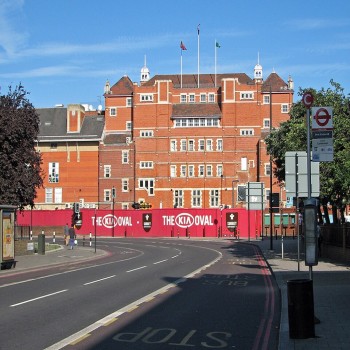 Approaching The Oval