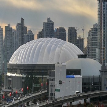 Exterior view of BC Place with its original roof, 2006