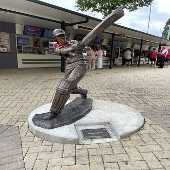 Statue of Belinda Clark at the Sydney Cricket Ground members area