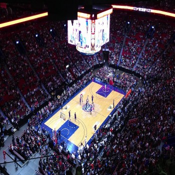 Bell Centre in a basketball configuration.