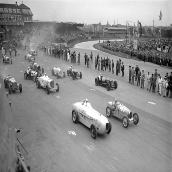 Bundesarchiv Bild 102-13505, Berlin, Automobilrennen auf der Avus