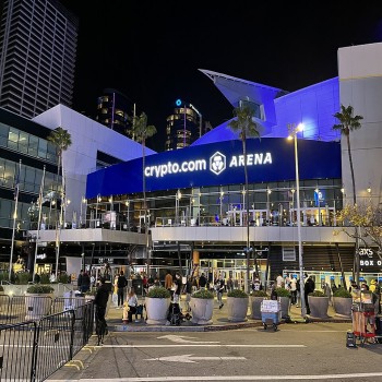 Crypto.com Arena Star Plaza entrance