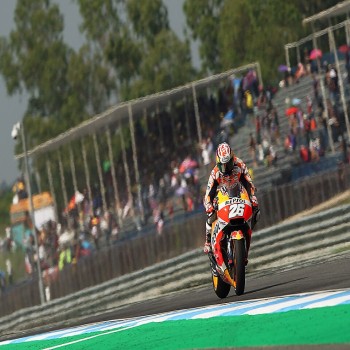 Dani Pedrosa, riding his Repsol Honda at the 2018 Thai Grand Prix.