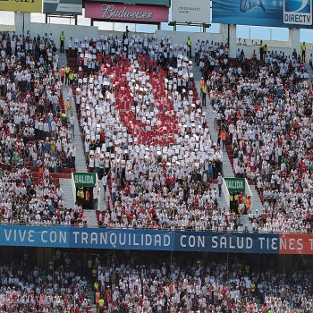 Image of the Liga Deportiva Universitaria Stadium, in the city of Quito, during the match held on August 2, 2015 between this team from the Ecuadorian capital and Club Sport Emelec, from Guayaquil.