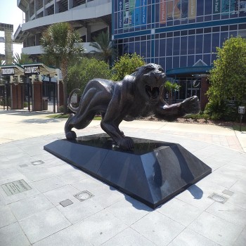 Jaguar statue in front of the stadium