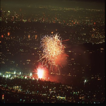 4th of July Fireworks over the Rose Bowl