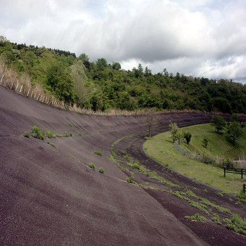 The abandoned "30° Bank" of the old track