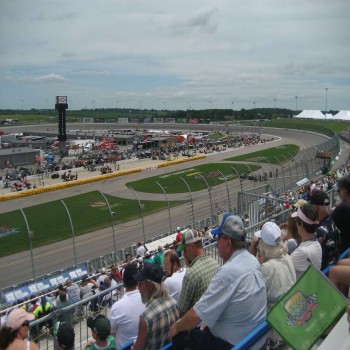Iowa Speedway seating