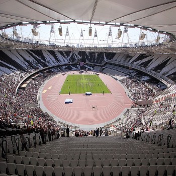 2012 Gold Challenge in the Olympic Stadium, April 2012