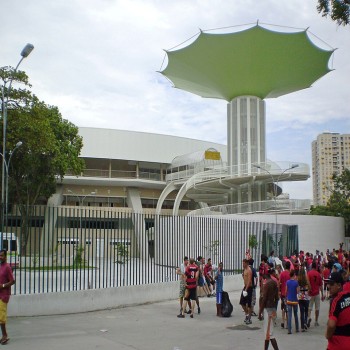 Photograph of Maracanãzinho from street level