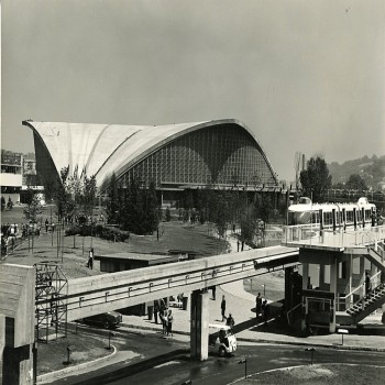 Panoramic view of Expo 61 with Palazzo a Vela, photographed by Paolo Monti in 1961.