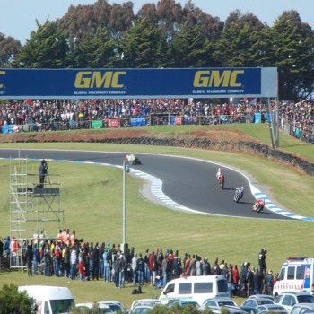Race shots, MG corner, Phillip Island MotoGP.