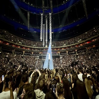 Tate McRae concert in 2025