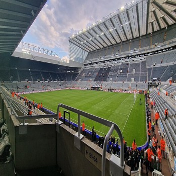 Premier League match Newcastle-Arsenal