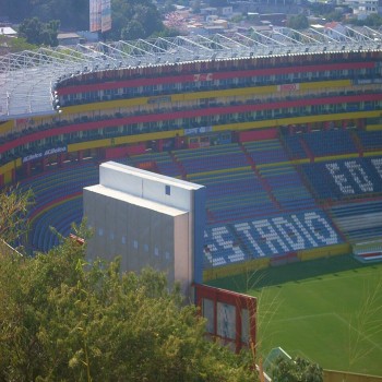 Giant screen LED of 50 square meters of the Colossus of Monserrat Stadium Cuscatlan El Salvador