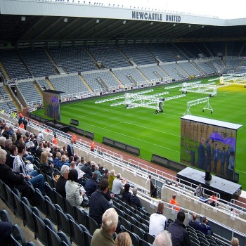 Sir Bobby's thanksgiving service shown at St. James' Park