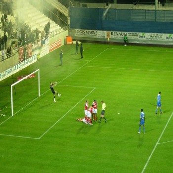 Game scene at Stade Auguste-Delaune, Stade Reims vs. Montpellier HSC