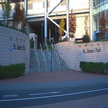 The St. James' Park steps, outside the main stand on Barrack Road where many sports journalists deliver press reports about the club. The stadium main entrance is to the right of the steps (the blue structure).