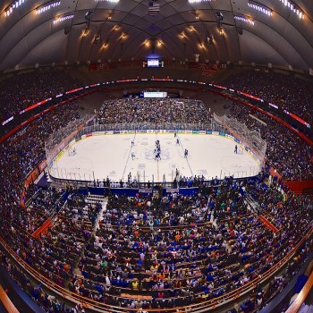 Syracuse Crunch and Utica Comets compete in the Frozen Dome Classic on November 22, 2014