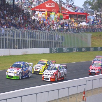 A V8 Supercar race in 2008.