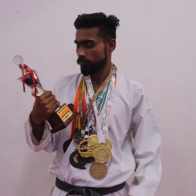 RAVINDER KUMAR