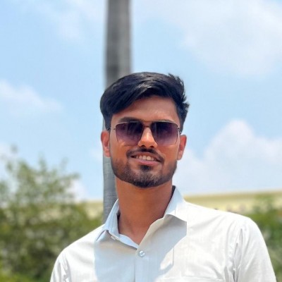Avinash Tiwari