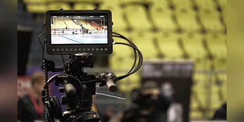 New digital business opportunities in the world of sports du...