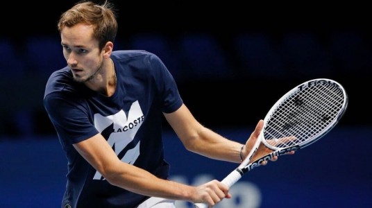Daniil Medvedev defeated Novak Djokovic at ATP Finals to ent...