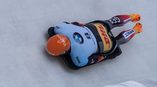 Martins Dukurs and Janine Flock win opening Skeleton World C...