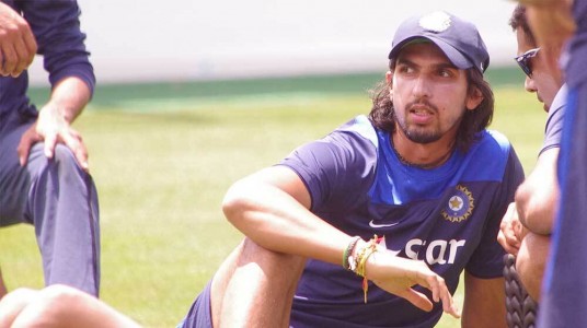 IPL 2020: Delhi Capitals player Ishant Sharma suffers abdomi...