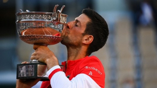French Open: Novak Djokovic lifts 19th major while Barbora K...
