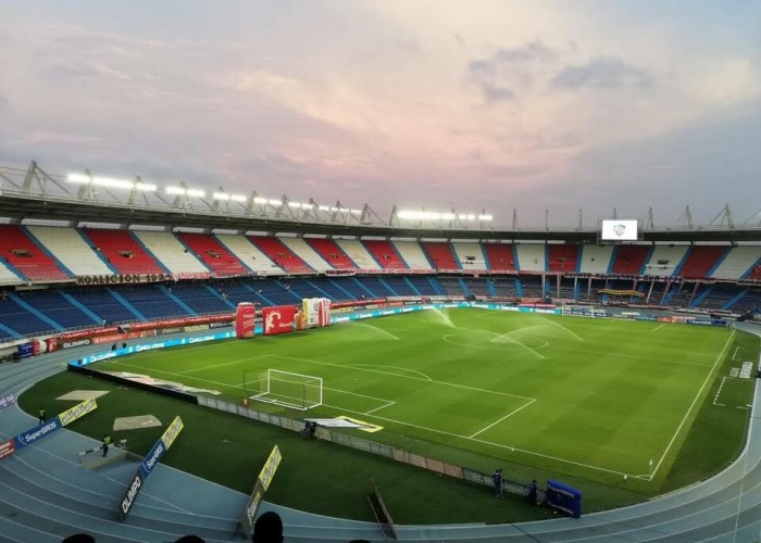 Estadio Metropolitano Roberto Meléndez