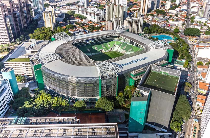 Feb 06, 2024: Twice at Allianz Parque São Paulo, São Paulo, Brazil