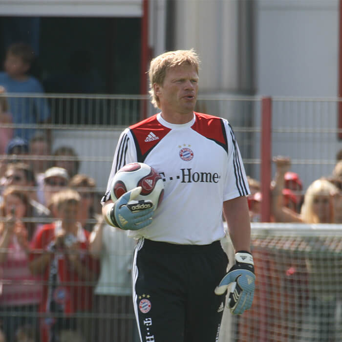 Oliver Kahn - AdrianaBriar