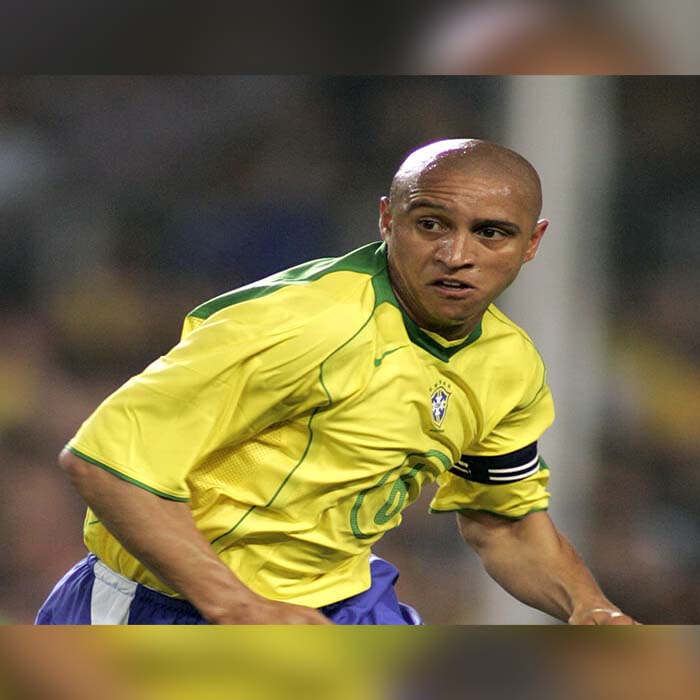 Lista 105+ Imagen De Fondo Ronaldinho Vs Roberto Carlos En Vivo Lleno